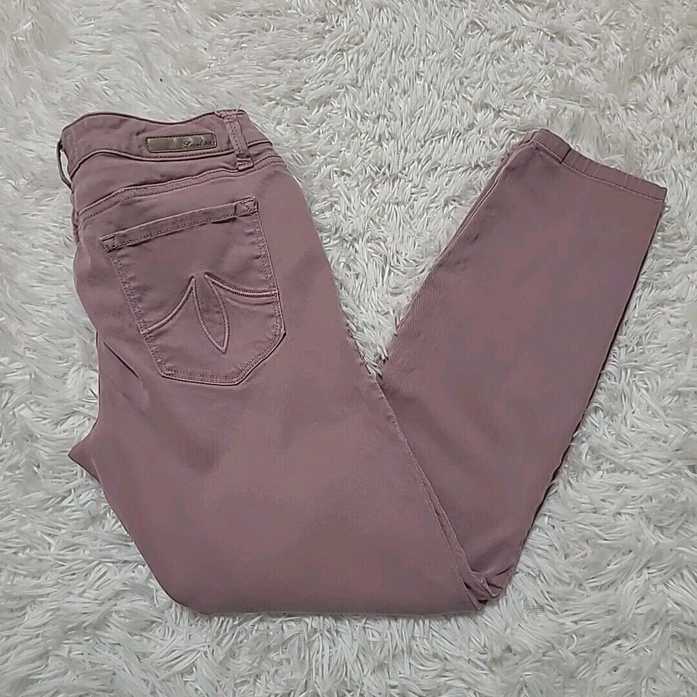 Anthropologie Level 99 jeans womens 27P lily skinny straight mid rise purple
